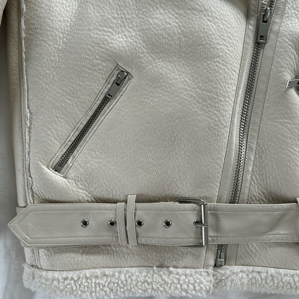 Zara Jacket - Picture 4 of 4